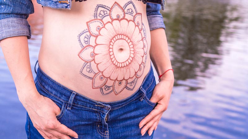 Tatuaggi in gravidanza